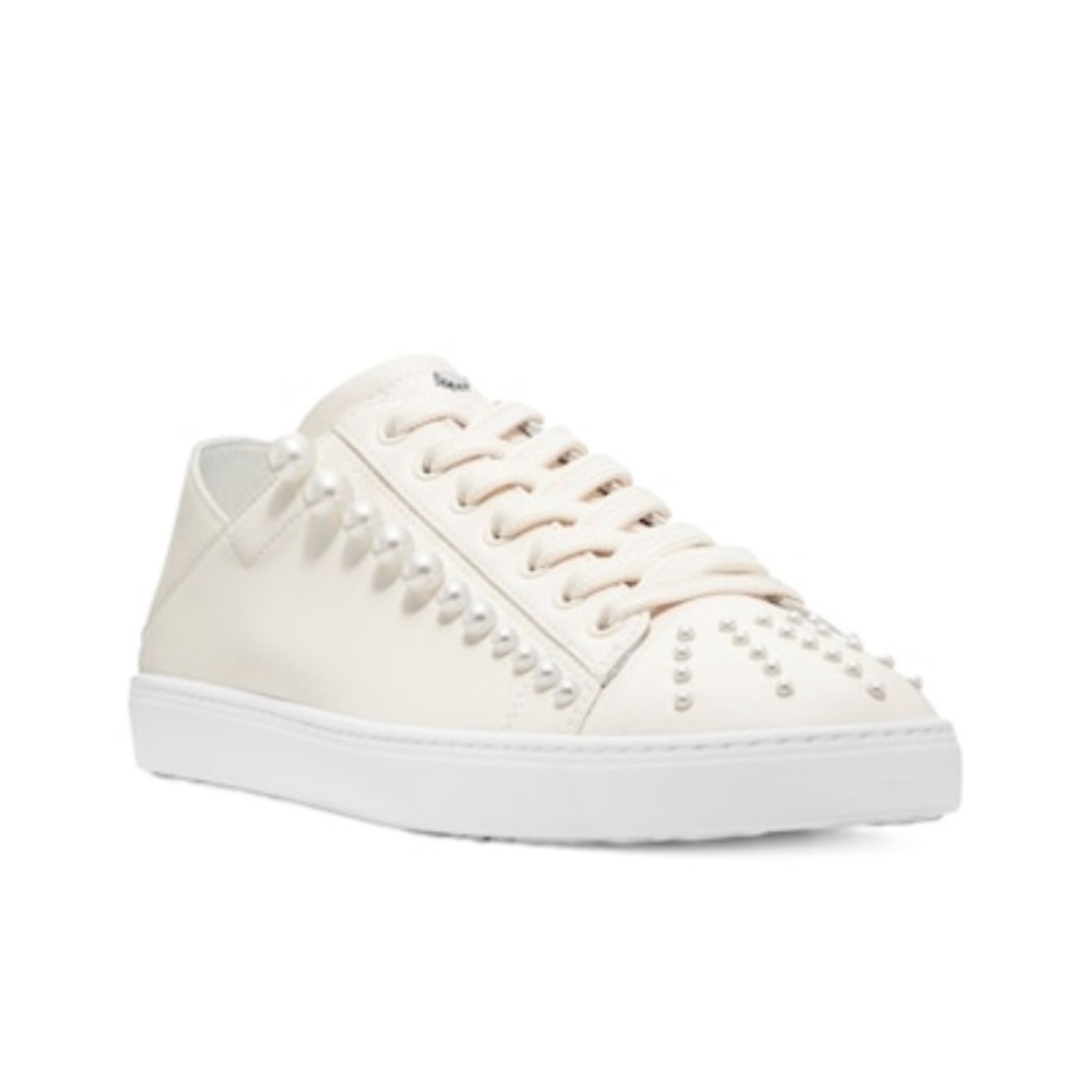 Goldie Convertible Sneaker